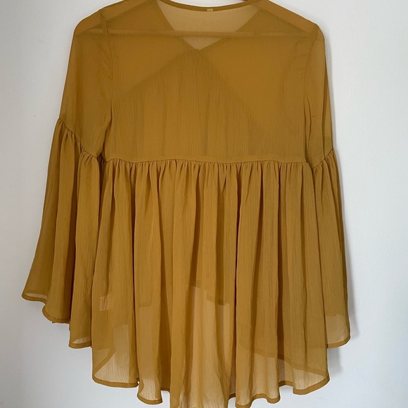 Gathered Blouse in Georgette - Picture 2 of 2